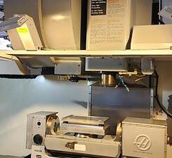 2009 Haas VF-5XT 40 Taper VMC