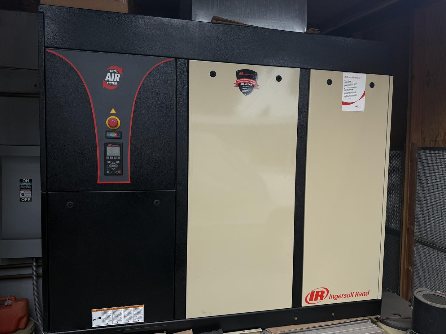 Ingersoll Rand IRN30H-TAS LV Rotary Screw Compressor (VSD)
