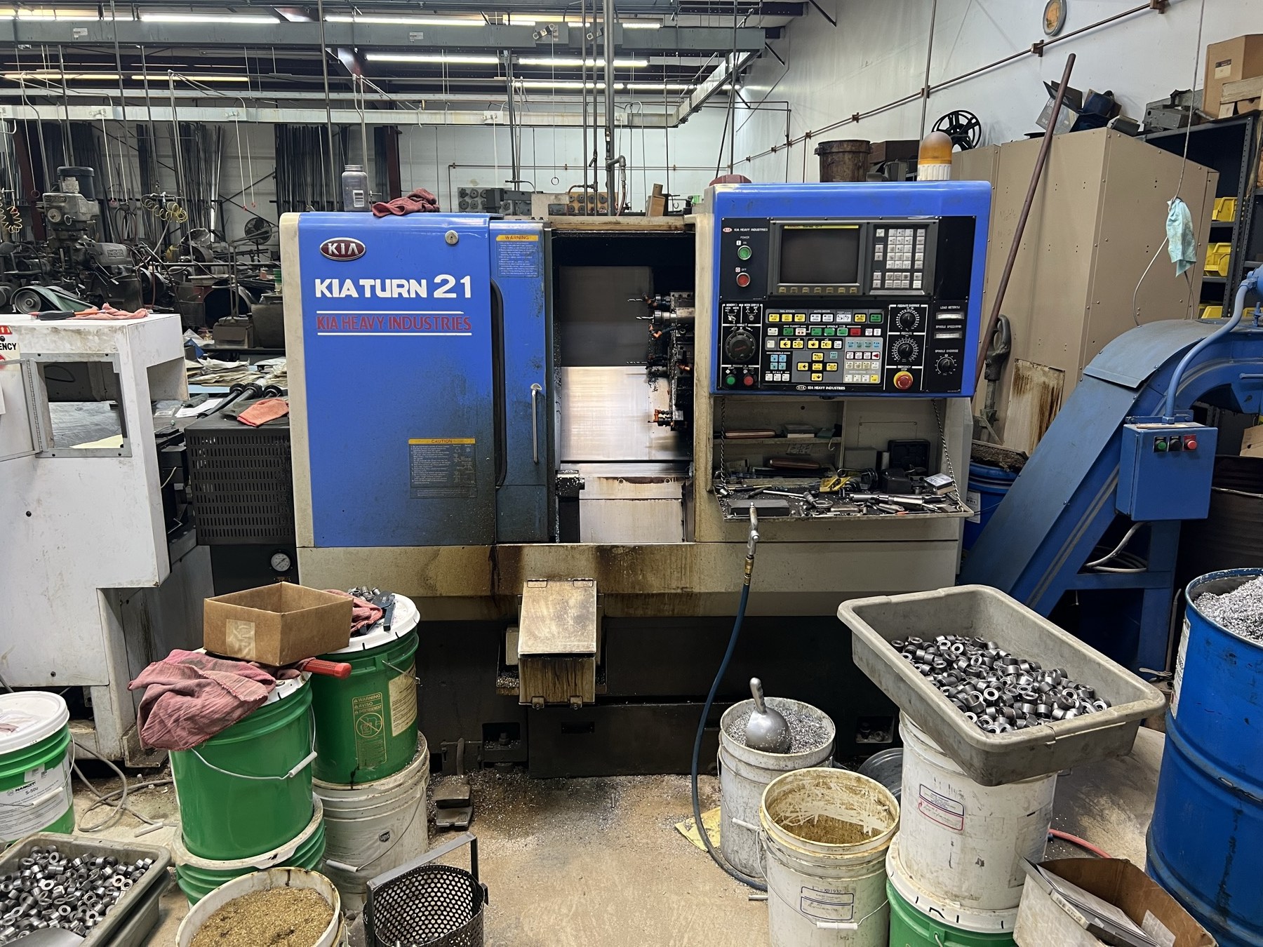 KIA KIATURN 21 CNC lathe at Underwood and Sons
