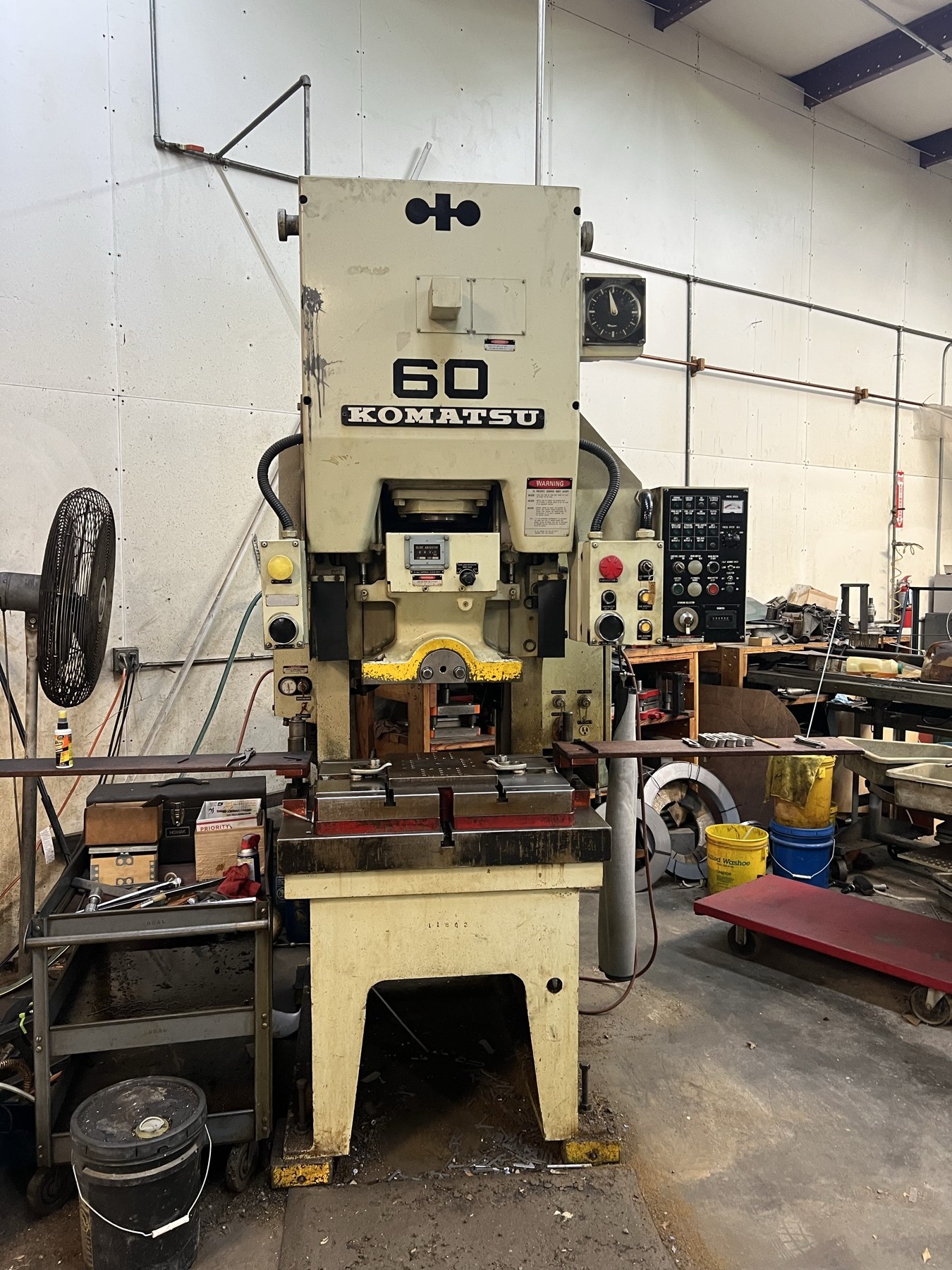 Komatsu 60-metric-ton stamping press at Underwood and Sons